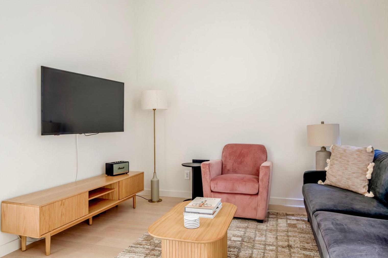 Uws 2br W Elevator In-unit Wd Nr Park Nyc-1301 Apartment