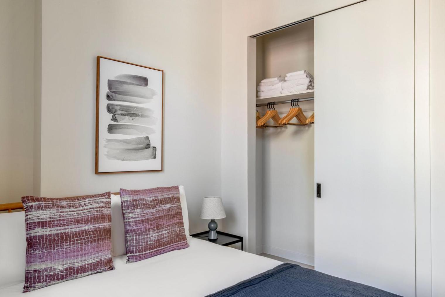 Apartment Uws 2br W Elevator In-unit Wd Nr Park Nyc-1301 *