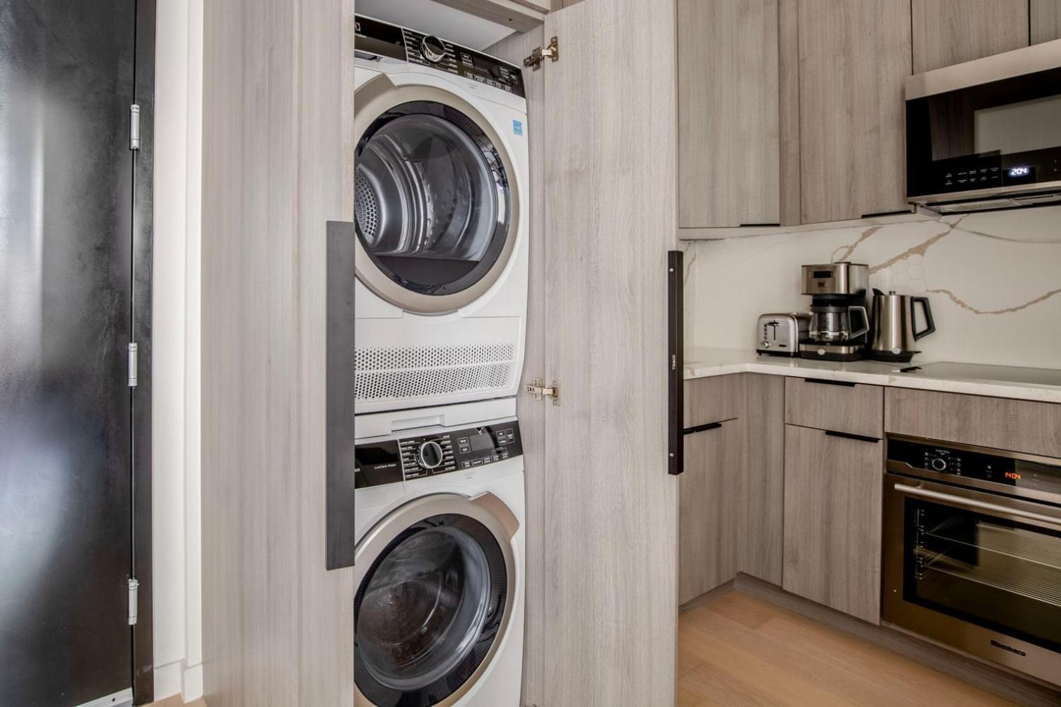 Uws 2br W Elevator In-unit Wd Nr Park Nyc-1301 Apartment