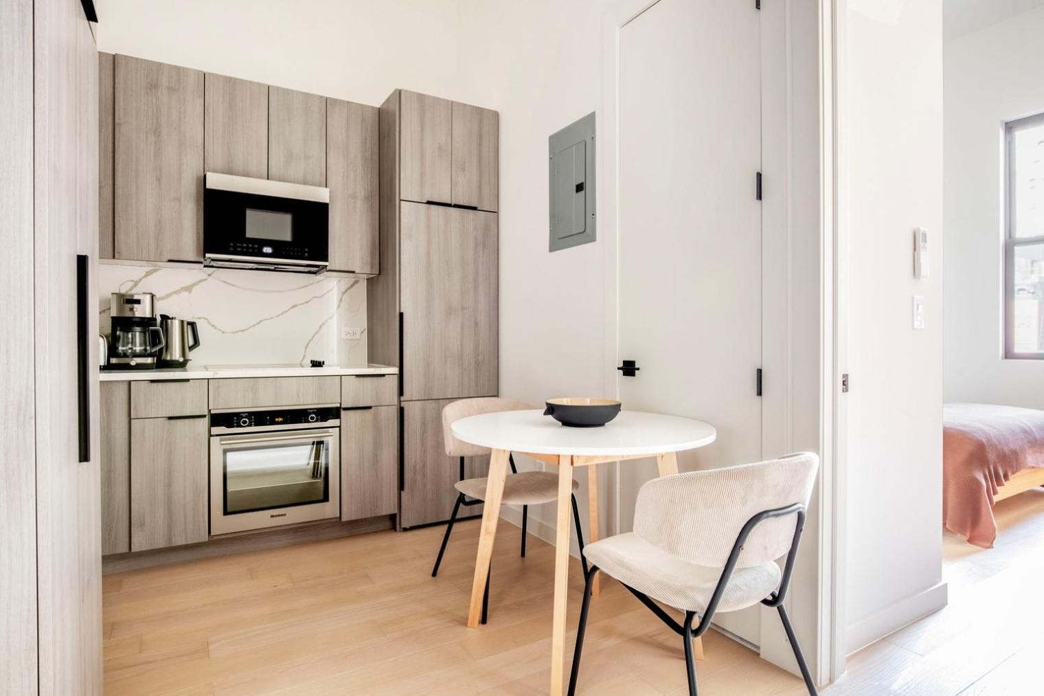 Uws 2br W Elevator In-unit Wd Nr Park Nyc-1301 Apartment *
