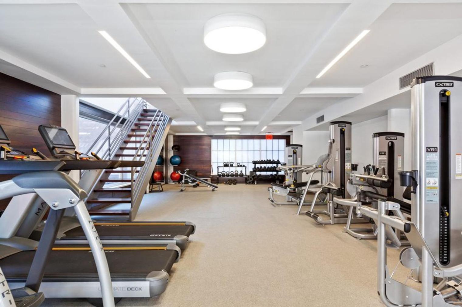 E Village 1br W Gym Wd Doorman Nr Union Sq Nyc-278
