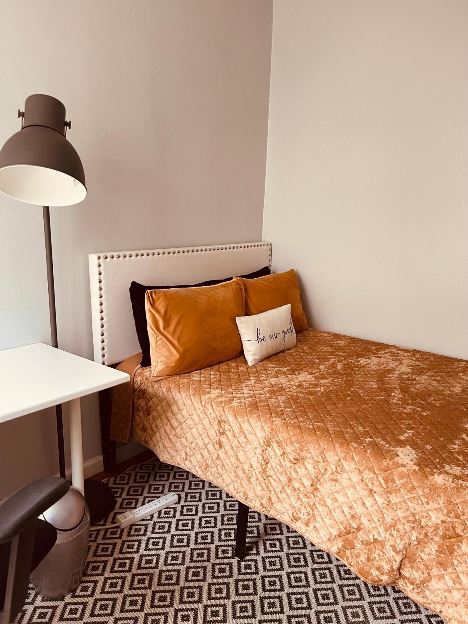 Private In Townhouse W 2 Baths Fq Beds 1-3ppl Apartment New York