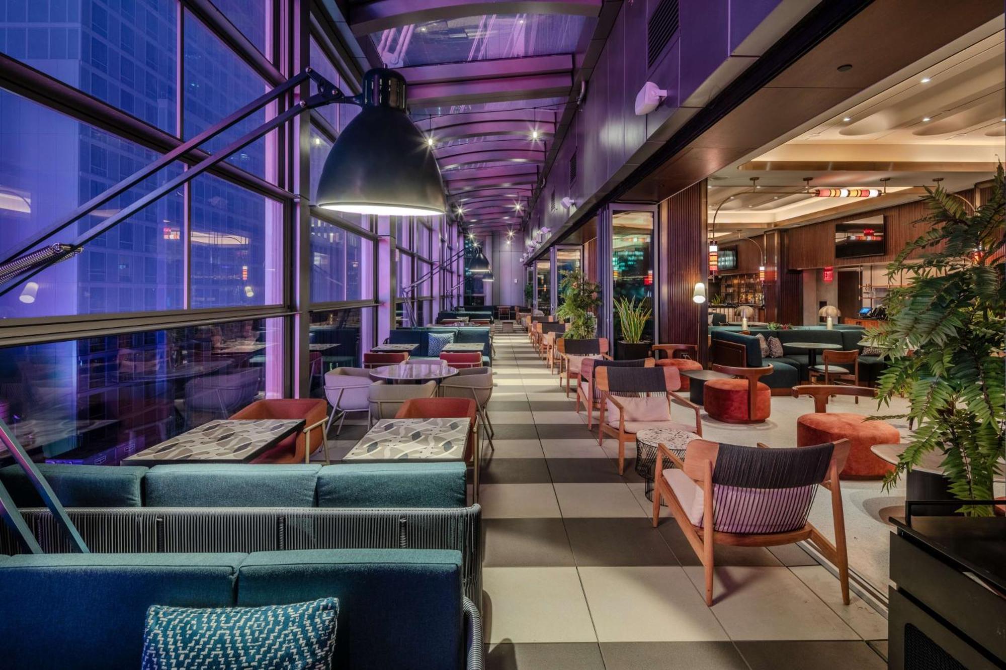 Tempo By Hilton Times Square 4*