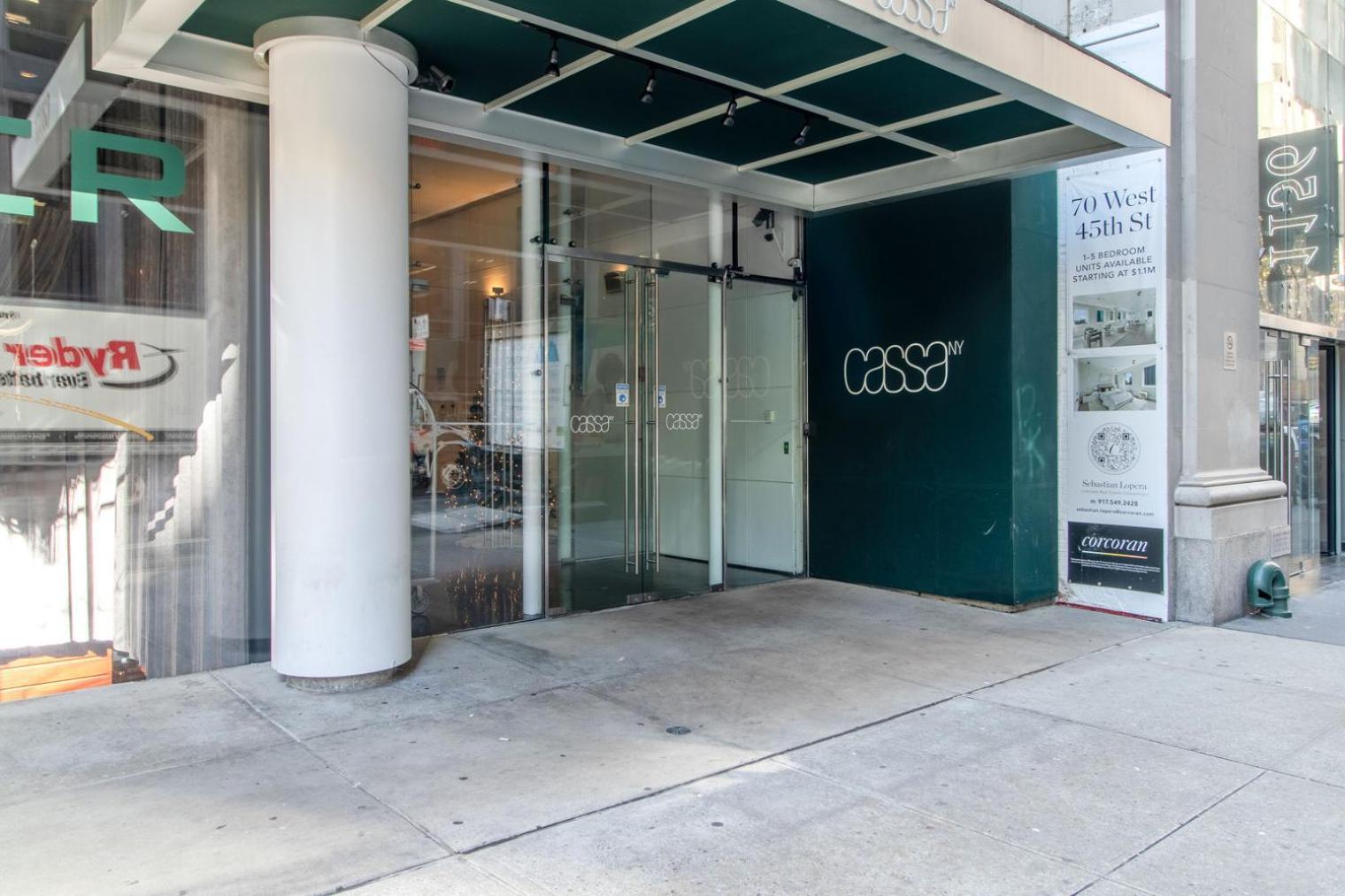 Midtown 1br W Doorman Gym Wd Nr Rock Center Nyc-1127
