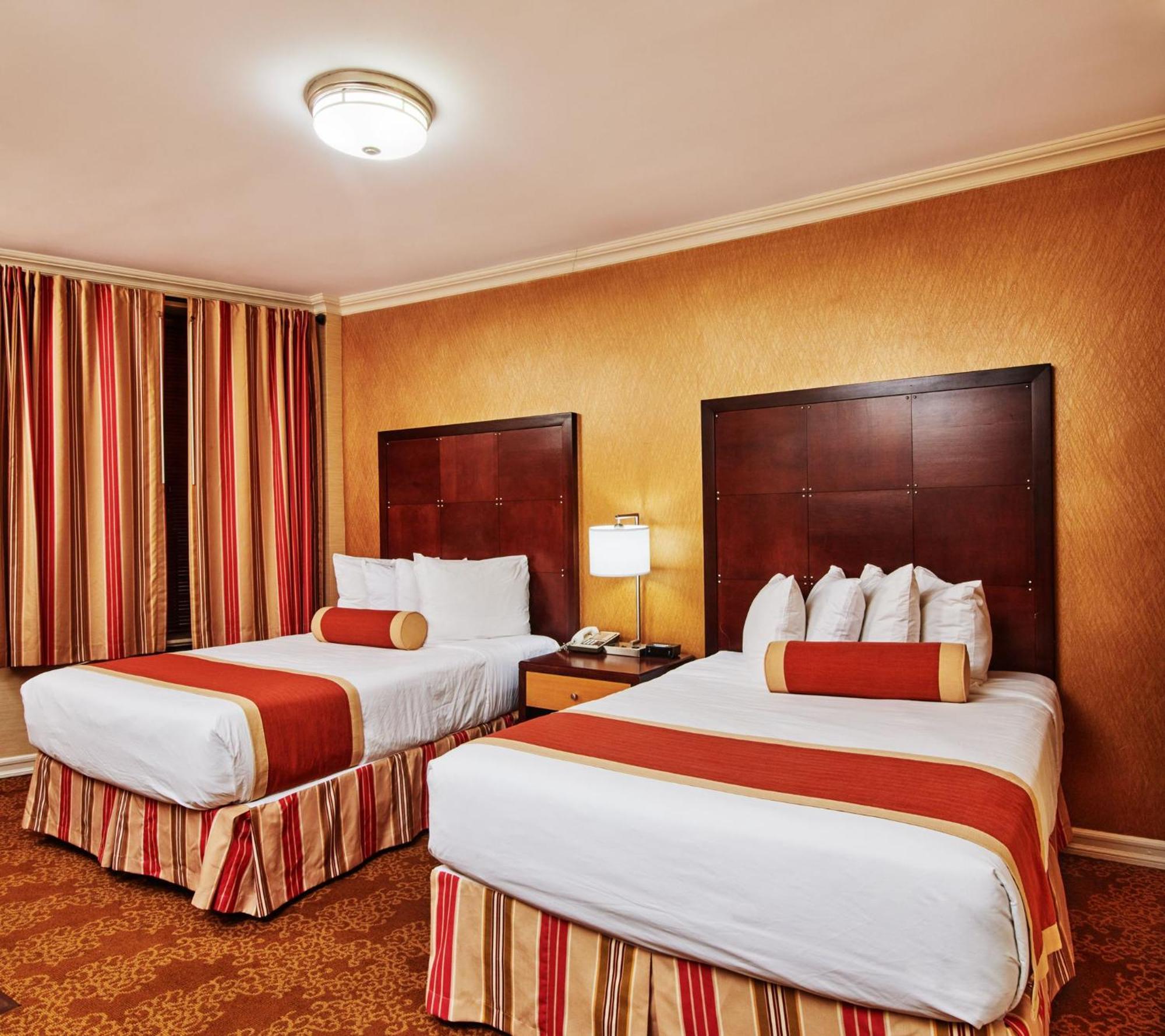 Aparthotel Radio 3*