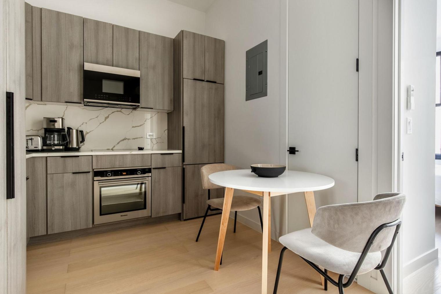 Uws 2br W Elevator Wd Nr Park Nyc-1300 Apartment *