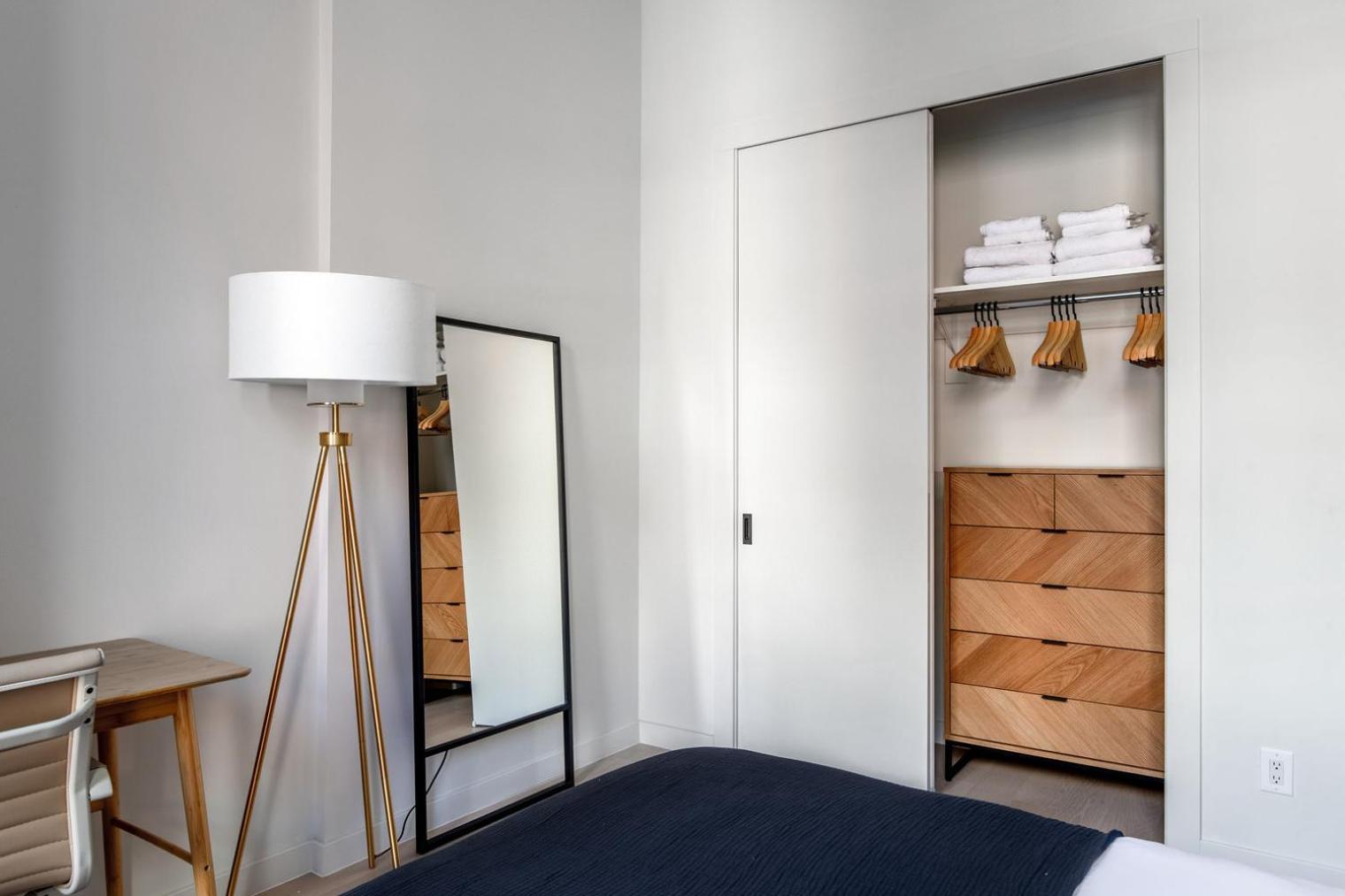 Apartment Uws 2br W Elevator Wd Nr Park Nyc-1300 *