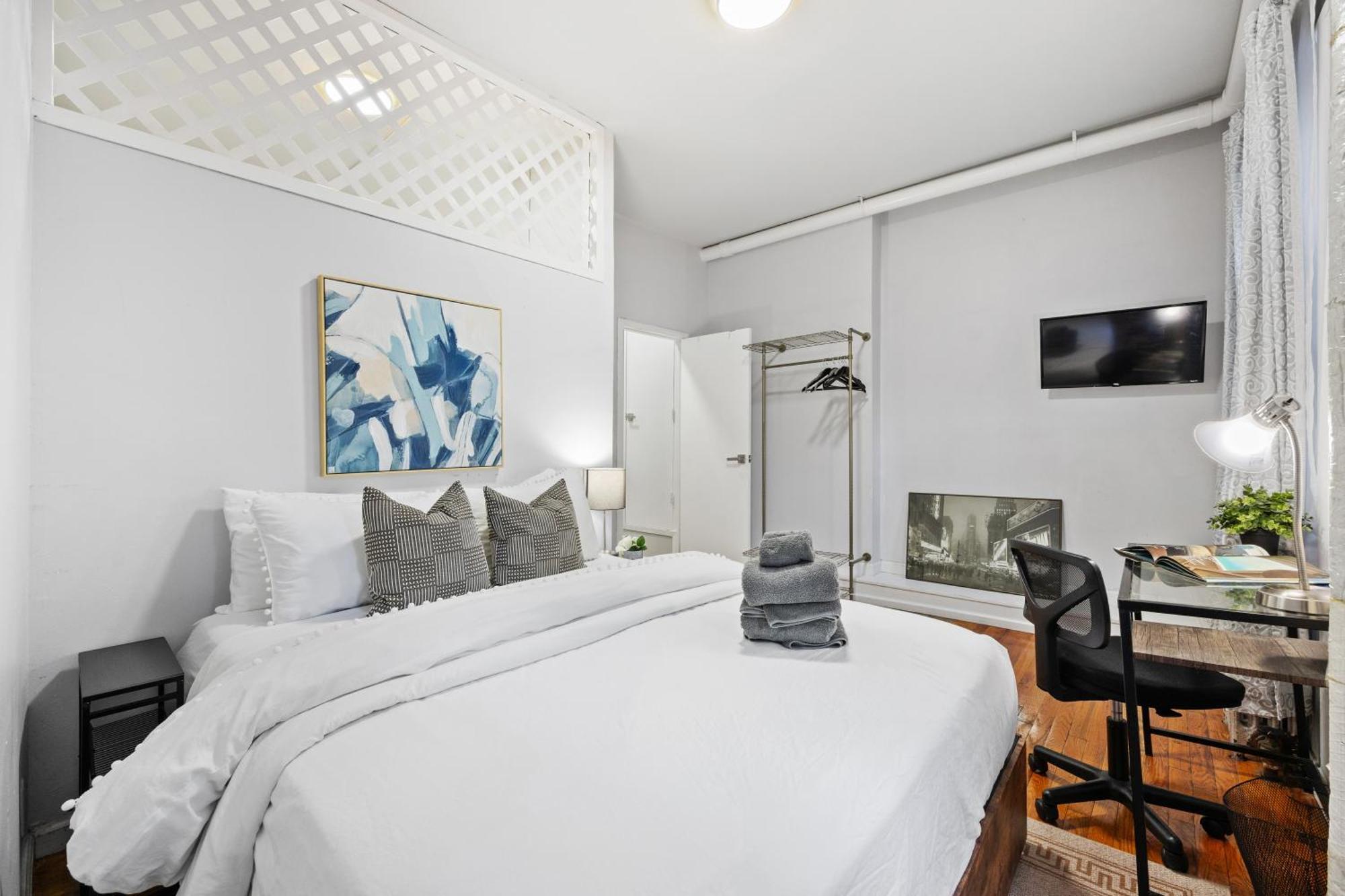 Apartment Sleek 2br - Walking Distance To Times Square *