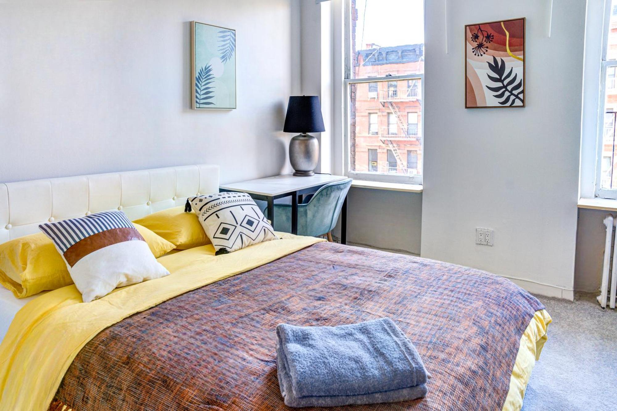 Apartment Oasis Of Serenity In Perfect Location Of Hell Kitchen