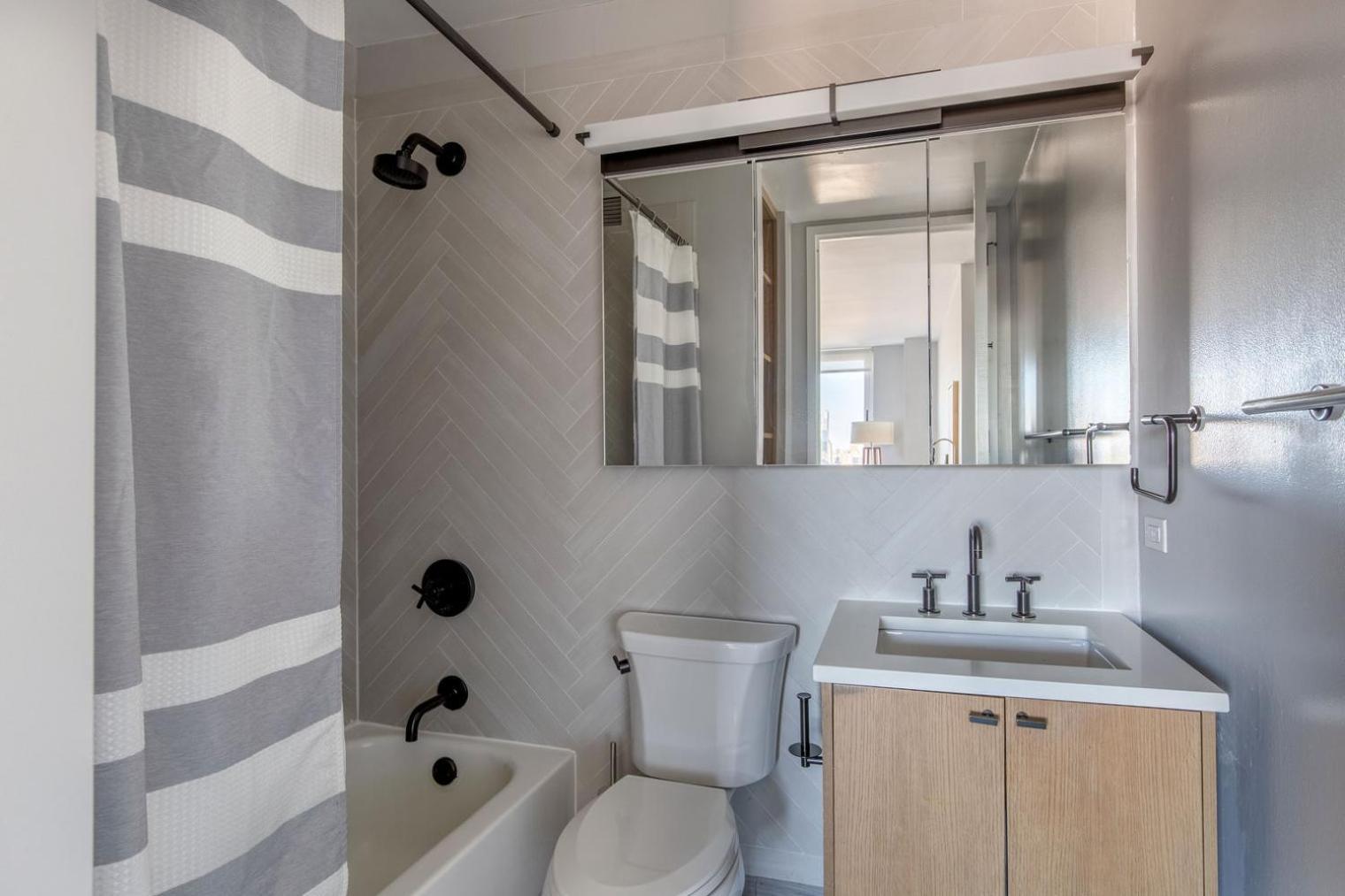 Midtown West 2br W Gym Roofdeck Nr Hudson Nyc-1395 Apartment New York