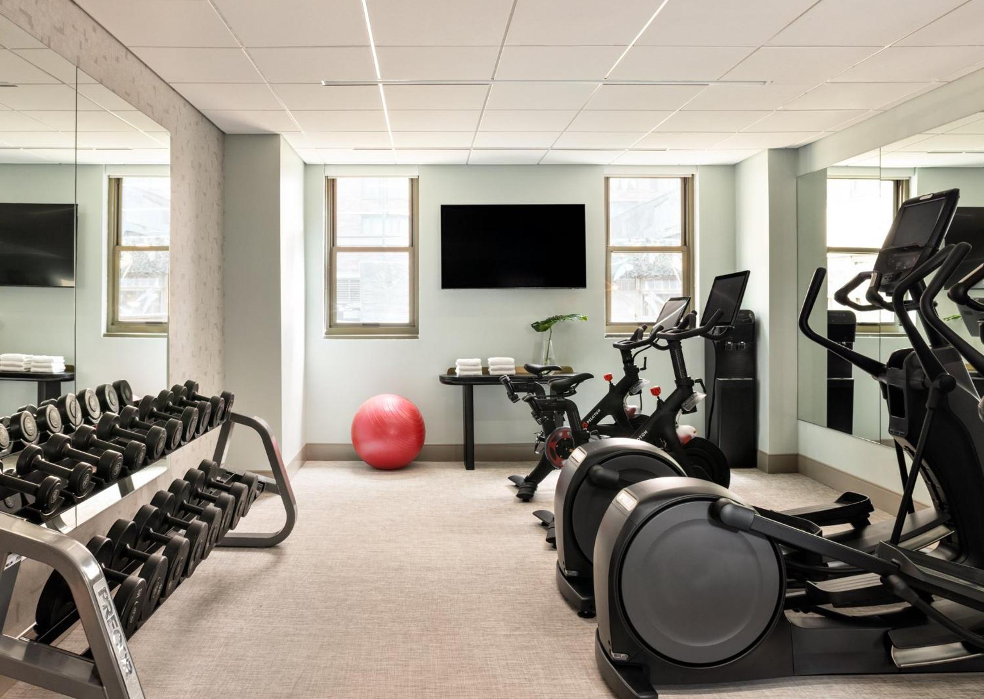 Kimpton Theta - Times Square By Ihg Hotel New York