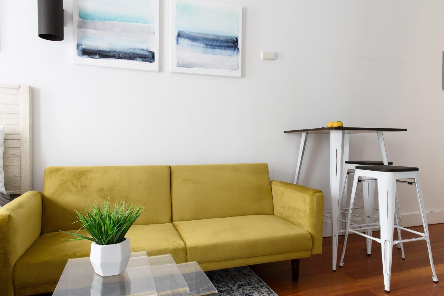 24-18 New Gramercy W D In Unit Fully Reno *