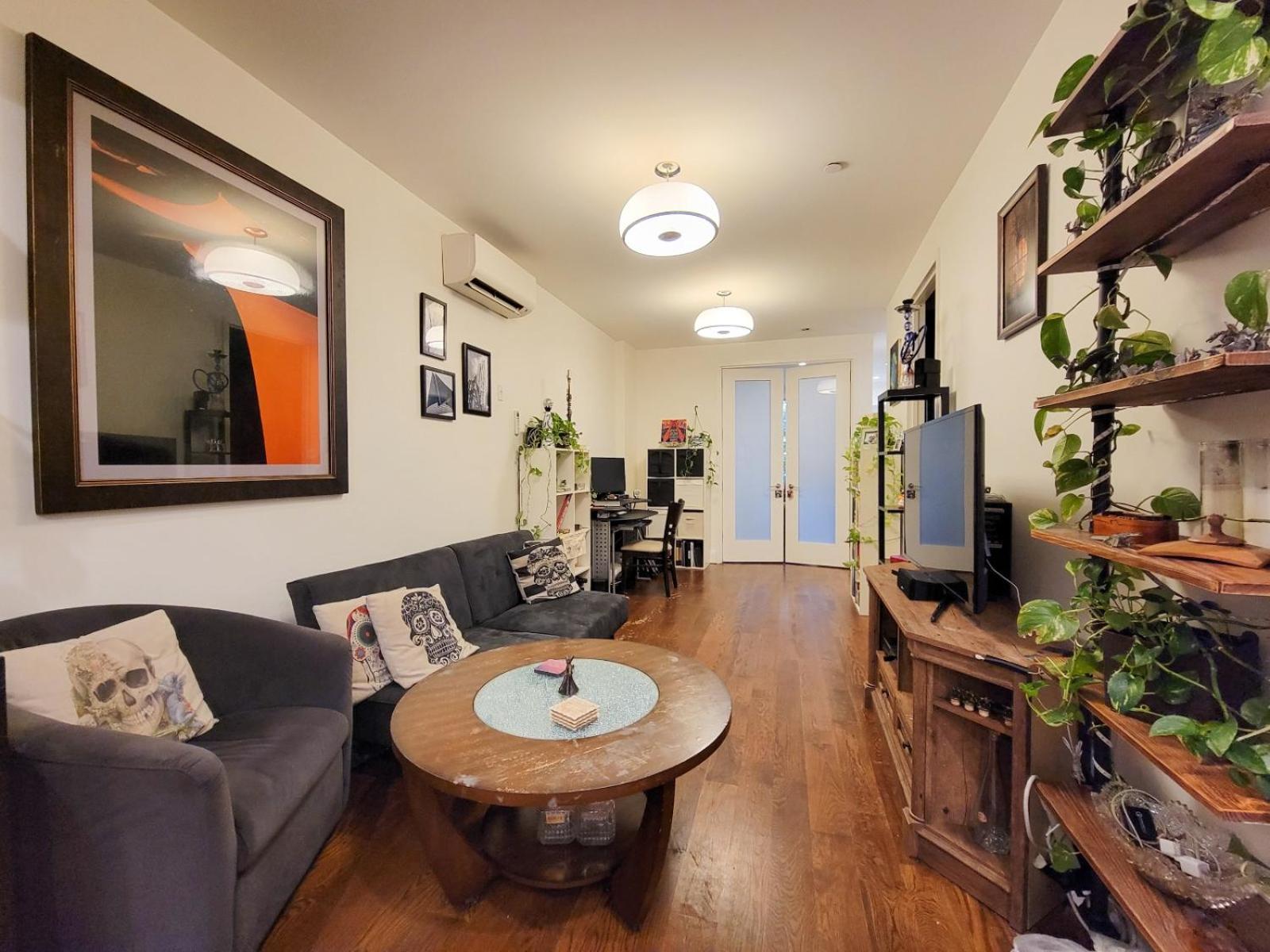Private In A 4 Big 4 Apartament Green Point *