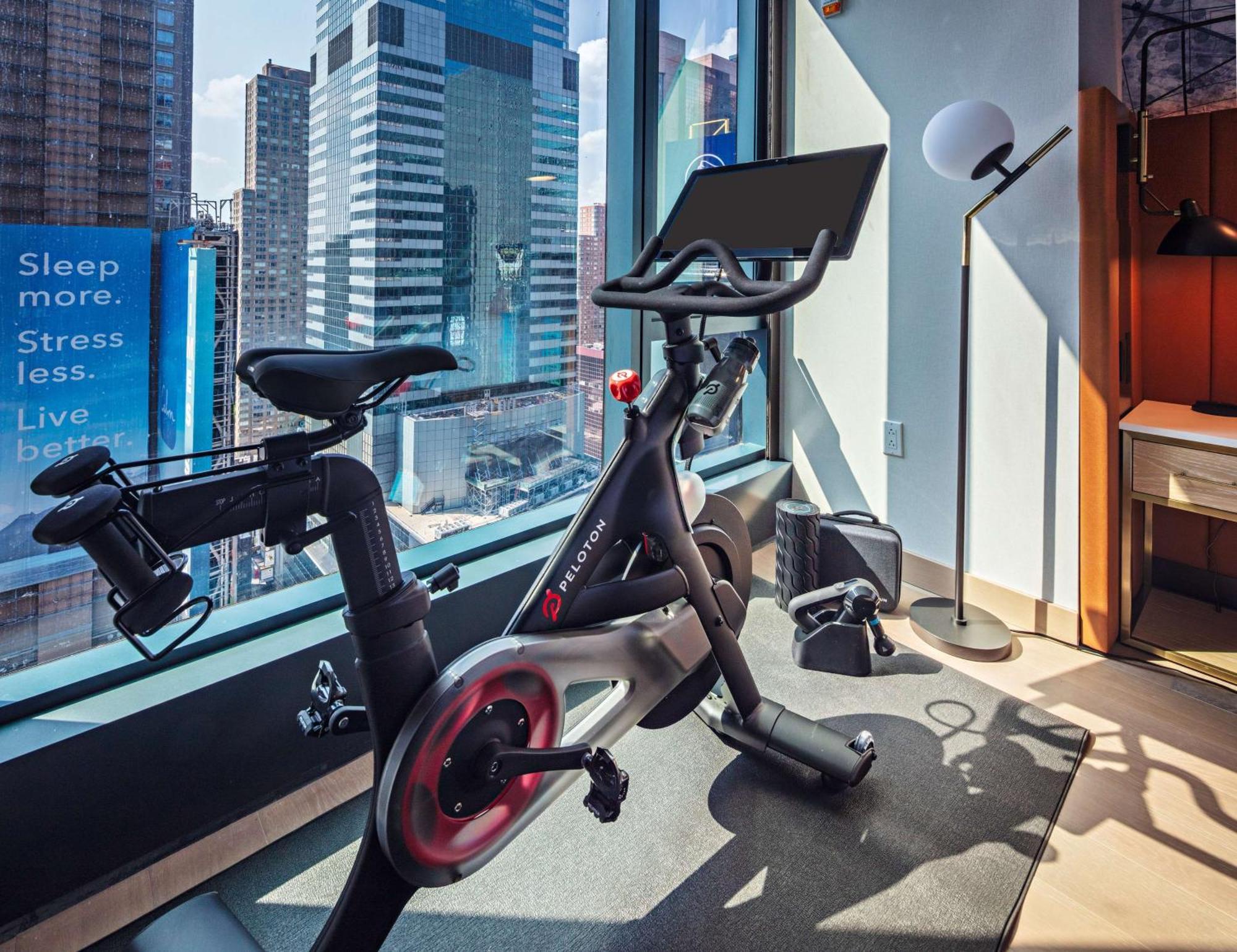 Tempo By Hilton Times Square Hotel