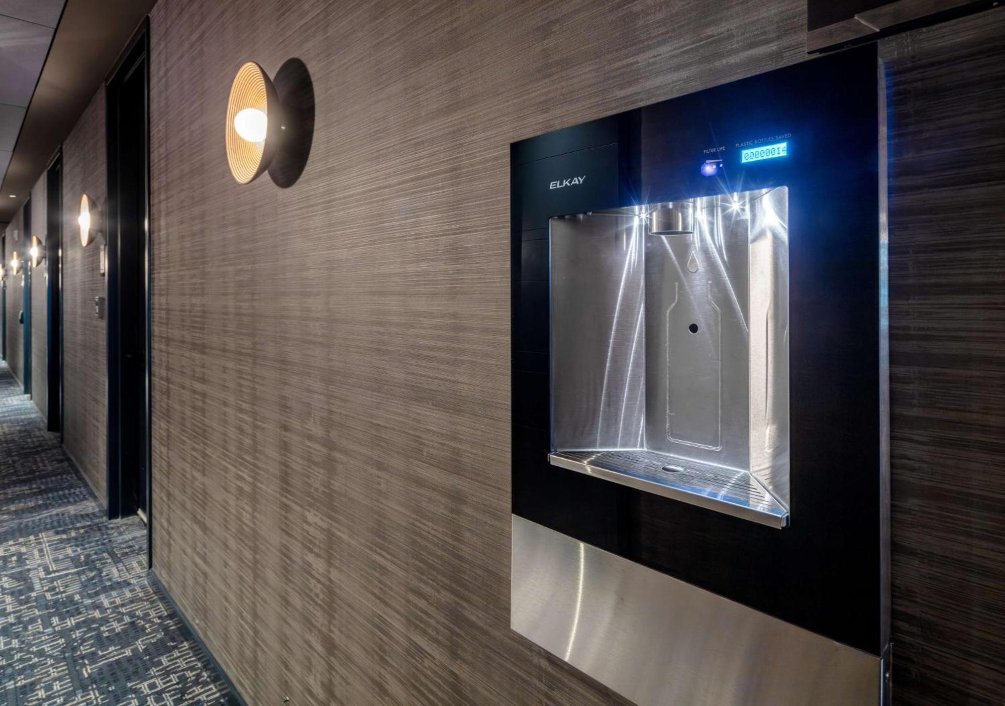 Hotel Tempo By Hilton Times Square 4*