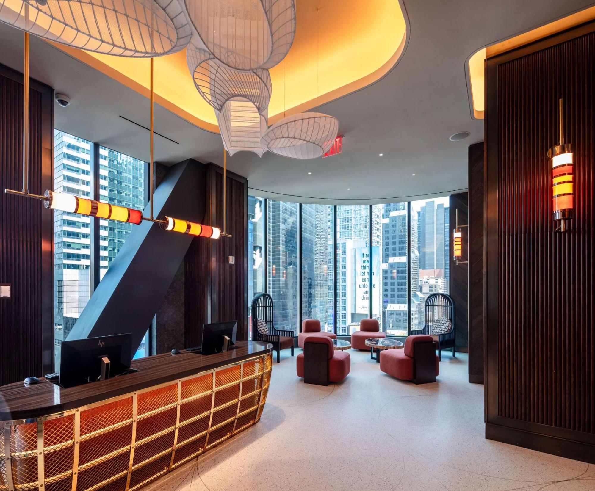 Hotel Tempo By Hilton Times Square 4*