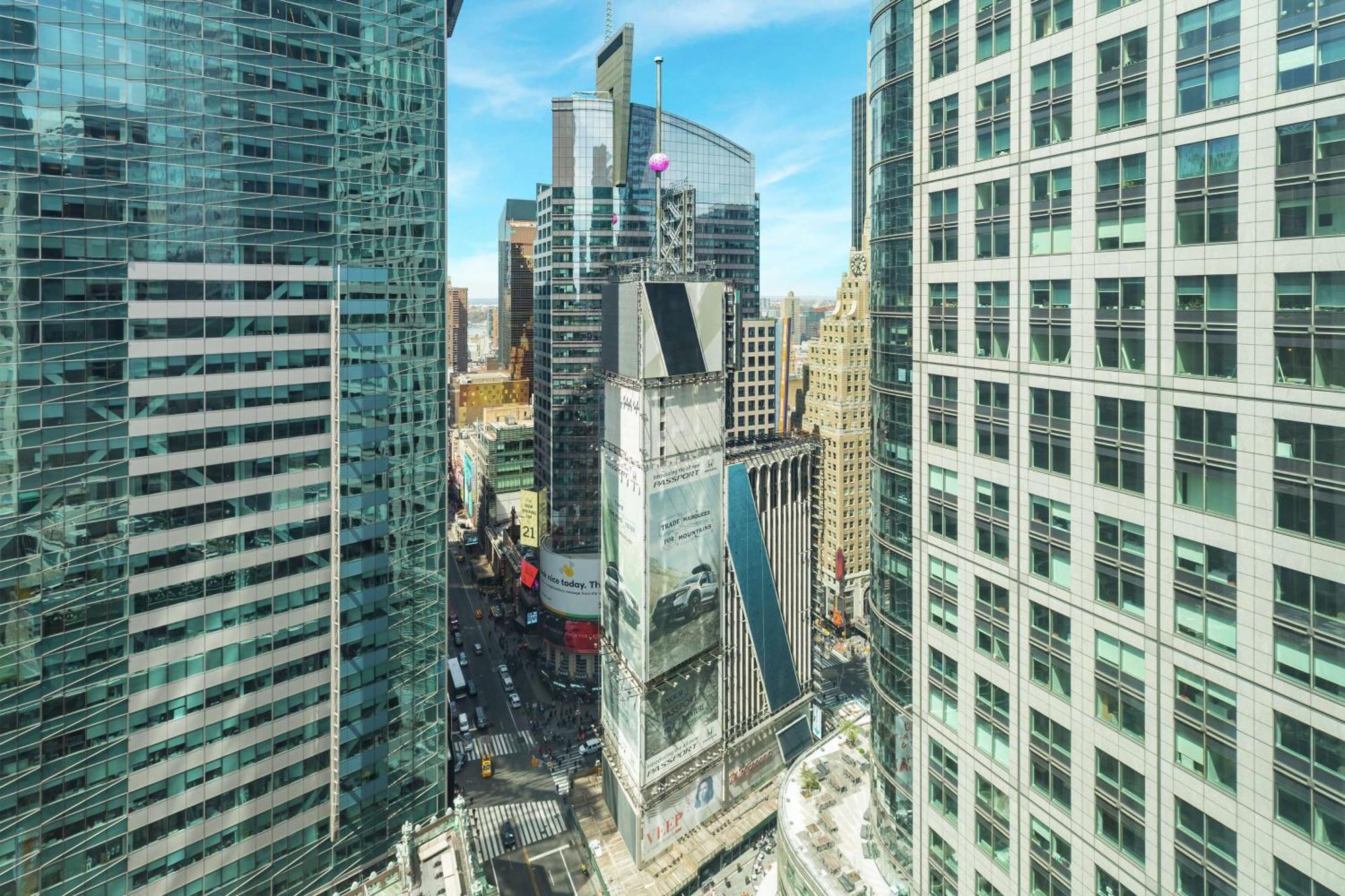 Hilton Garden Times Square Hotel
