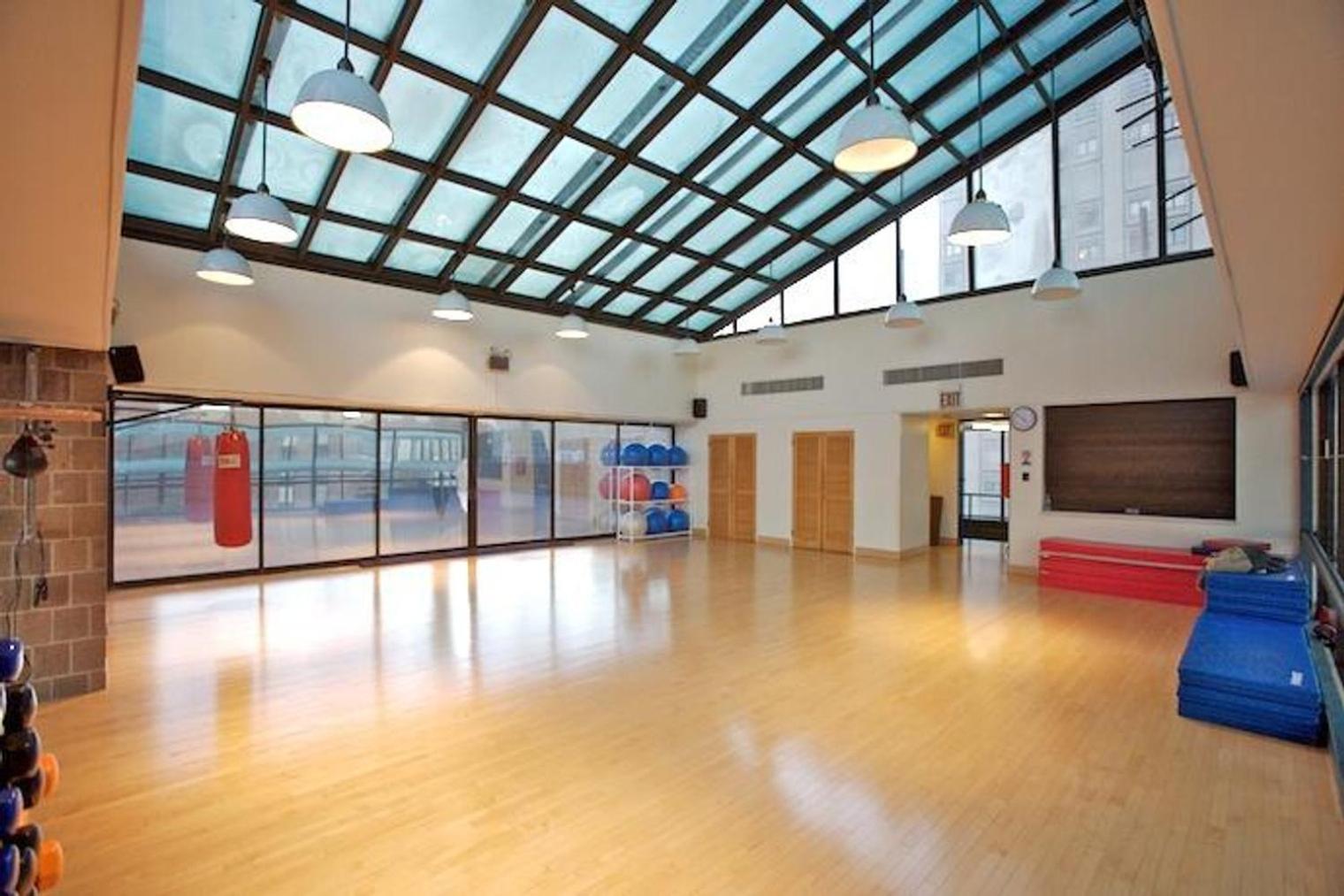 Apartment Kips Bay 1br W Doorman Wd Nr East River Nyc-979 New York
