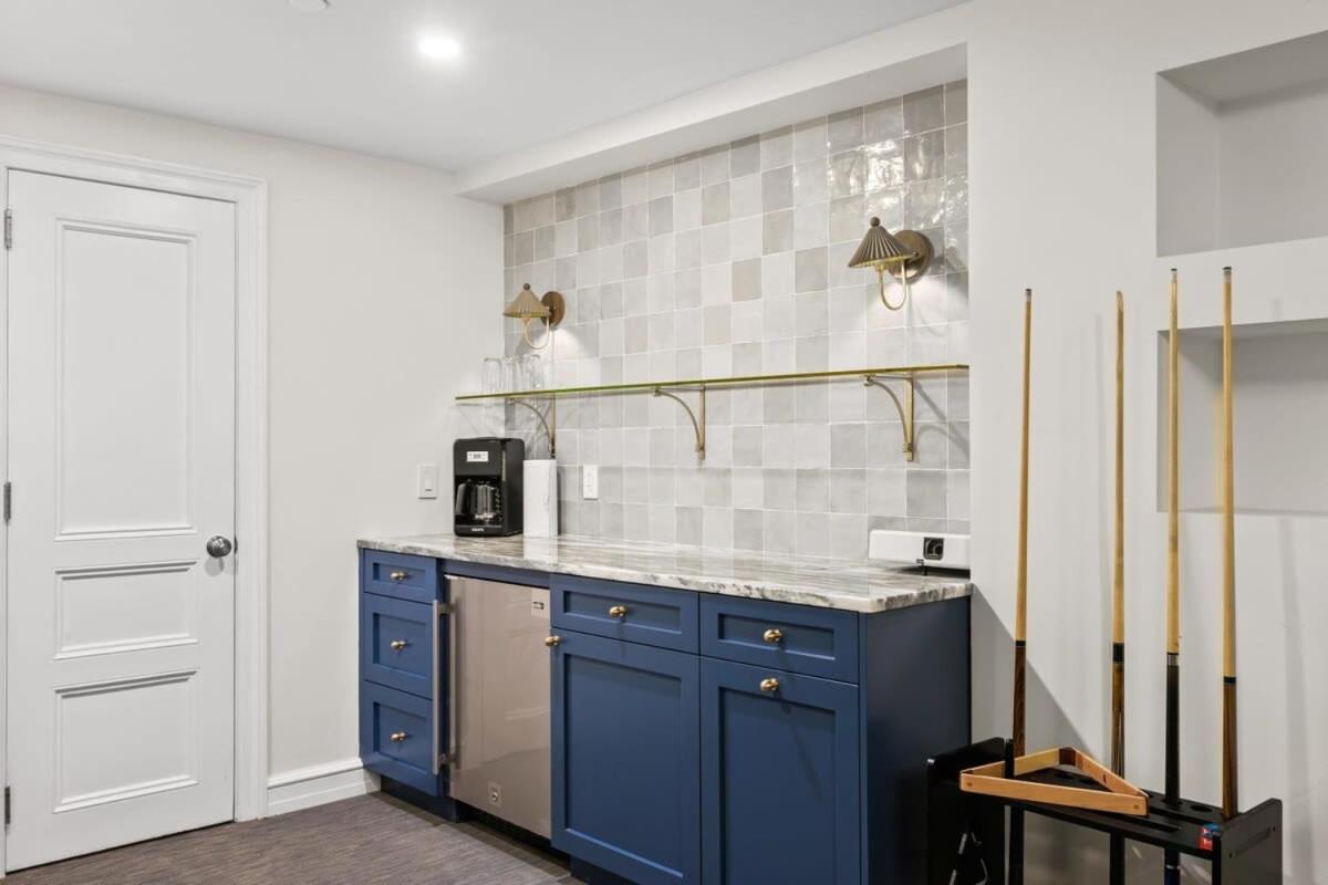 Holiday home Riverside By Rove Travel 7br Modern Townhouse *