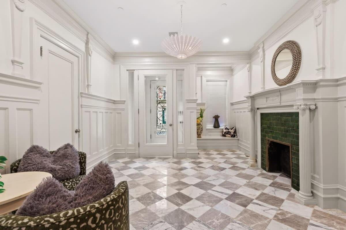 Riverside By Rove Travel 7br Modern Townhouse New York