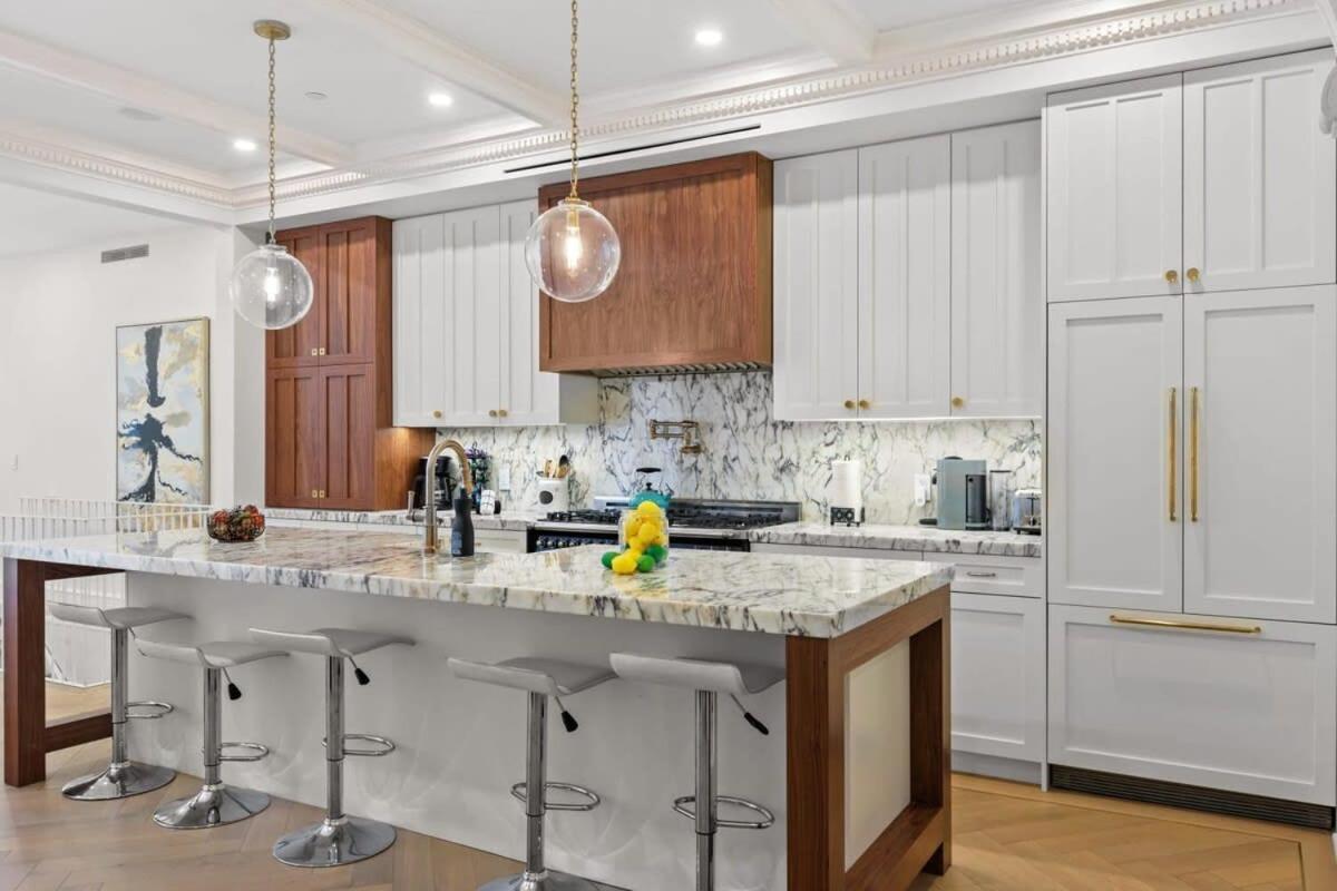 Riverside By Rove Travel 7br Modern Townhouse New York