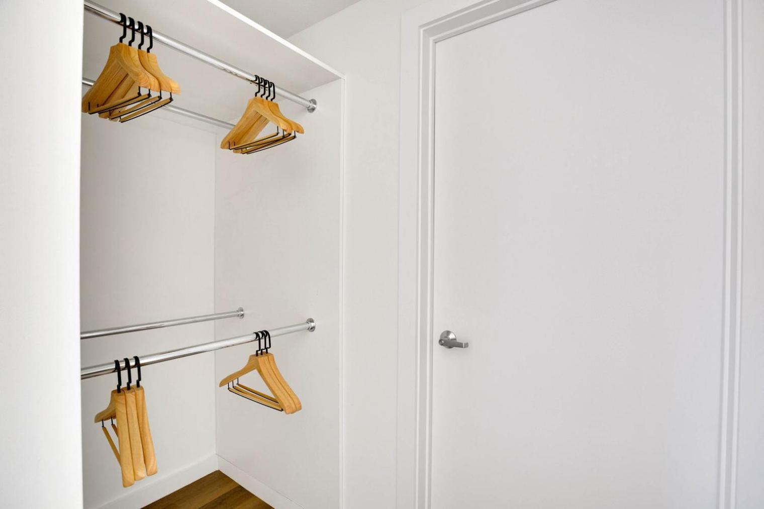Uws 2br W Elevator Wd Nr Park Nyc-1018 *