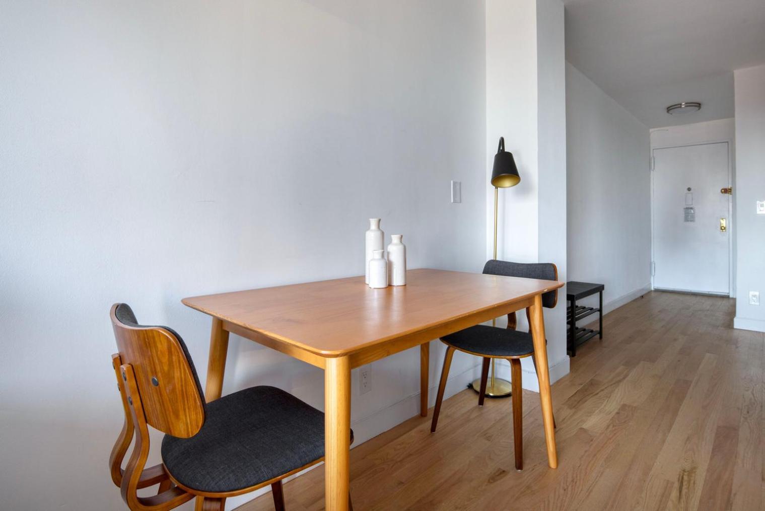 Apartment Uws 1br W Elevator Wd Nr Park Nyc-1322