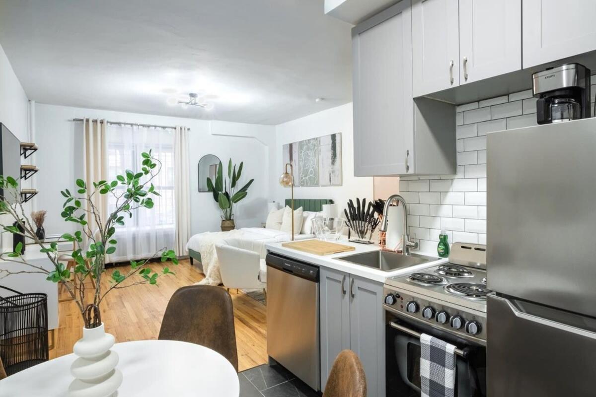 74-1a New In Prime Uws - Gym In Building Apartment New York