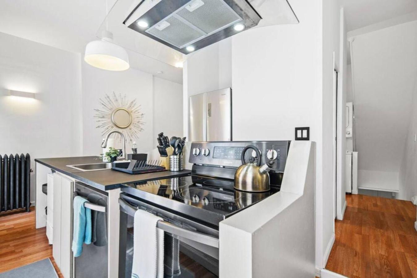 Renovated 3br With Private Backyard In Bed-stuy * New York