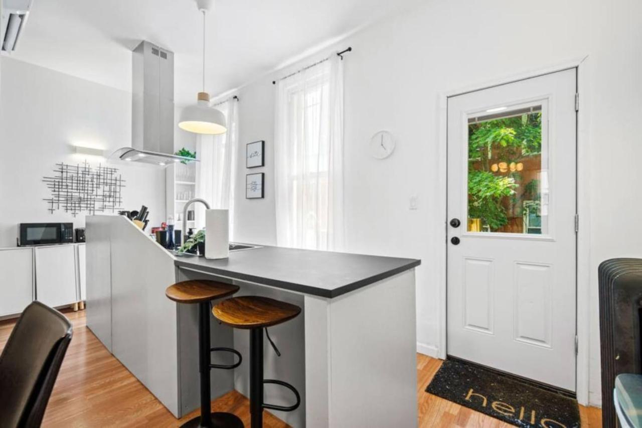 Apartment Renovated 3br With Private Backyard In Bed-stuy *