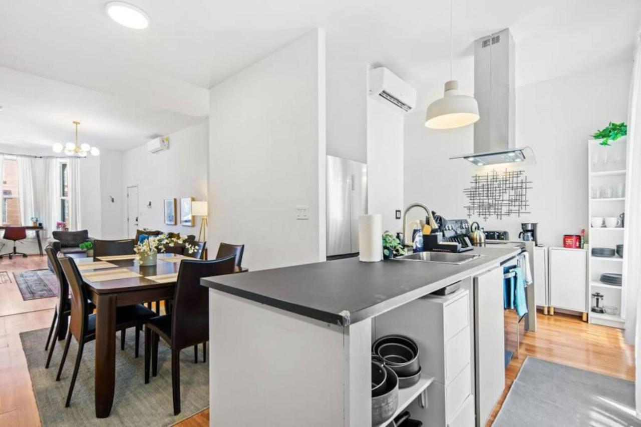 Renovated 3br With Private Backyard In Bed-stuy New York