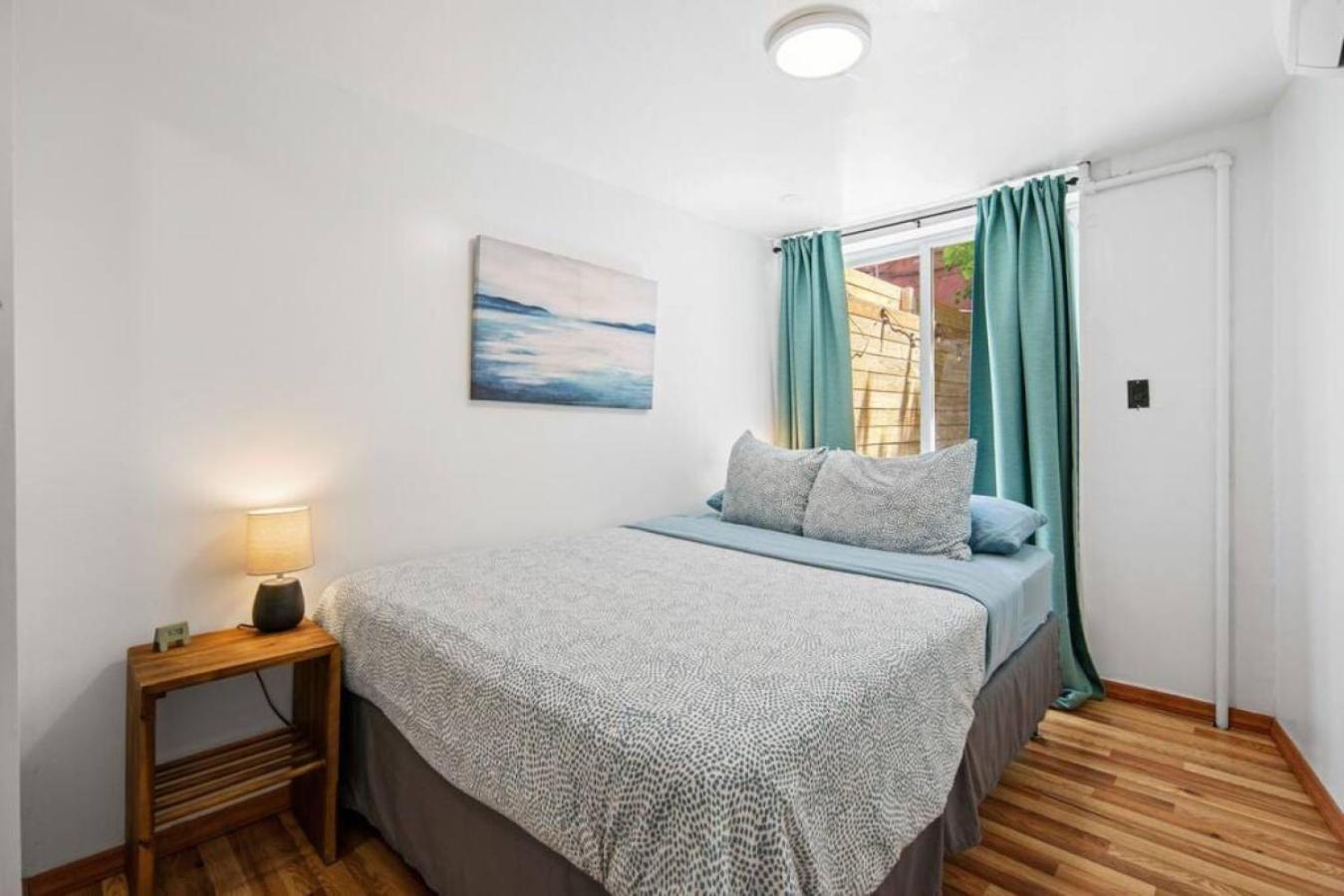 Renovated 3br With Private Backyard In Bed-stuy * New York