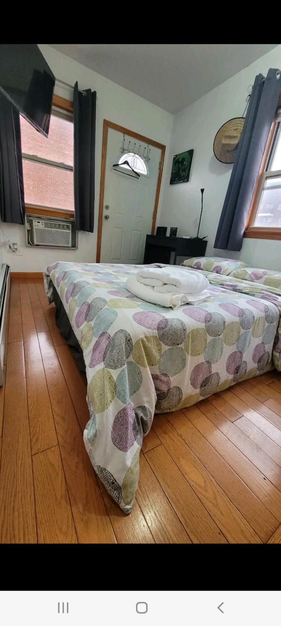 New York Homestay *