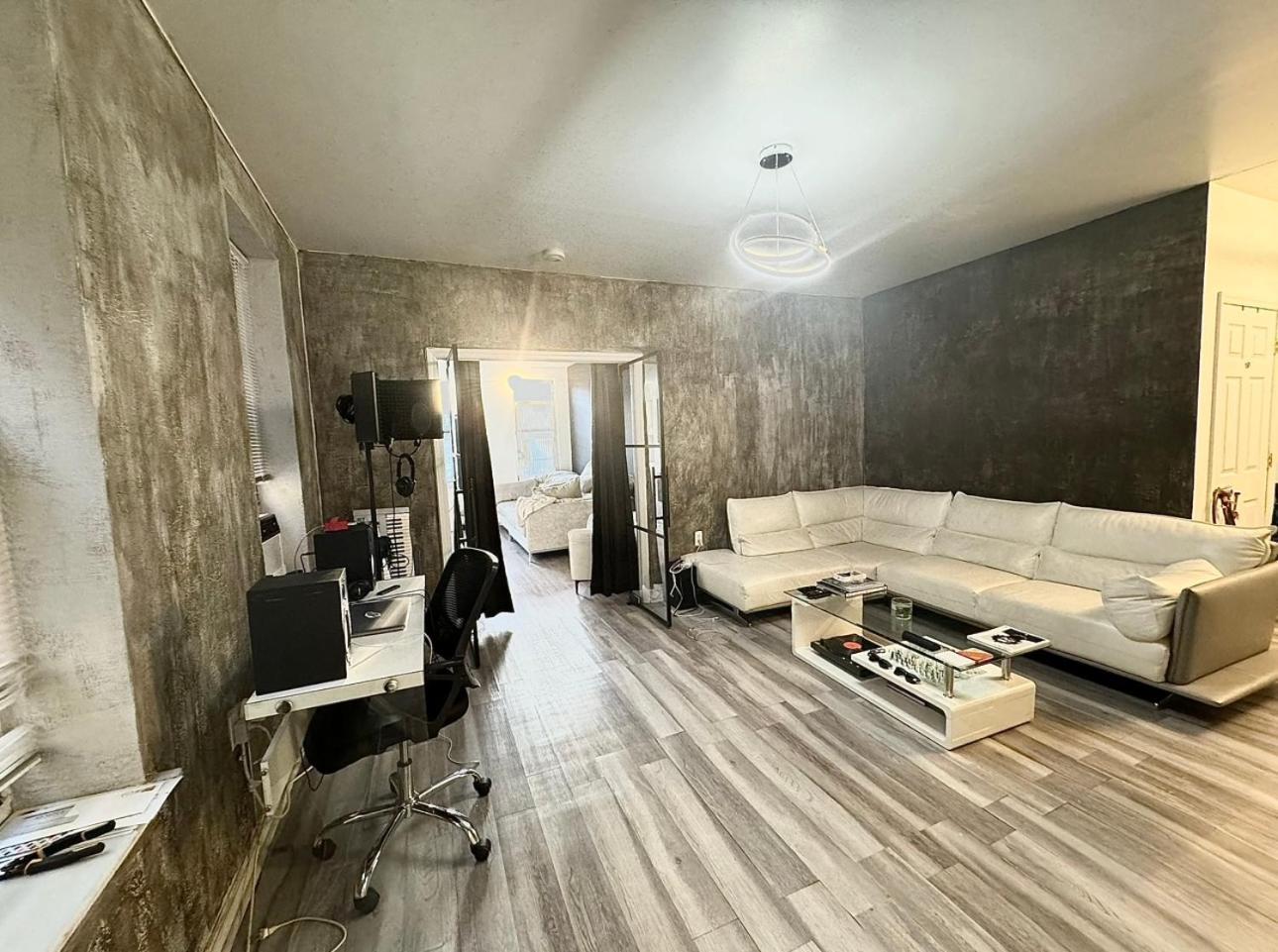 3 Bedroom In Park/ Times Square/ Hudson Yards *