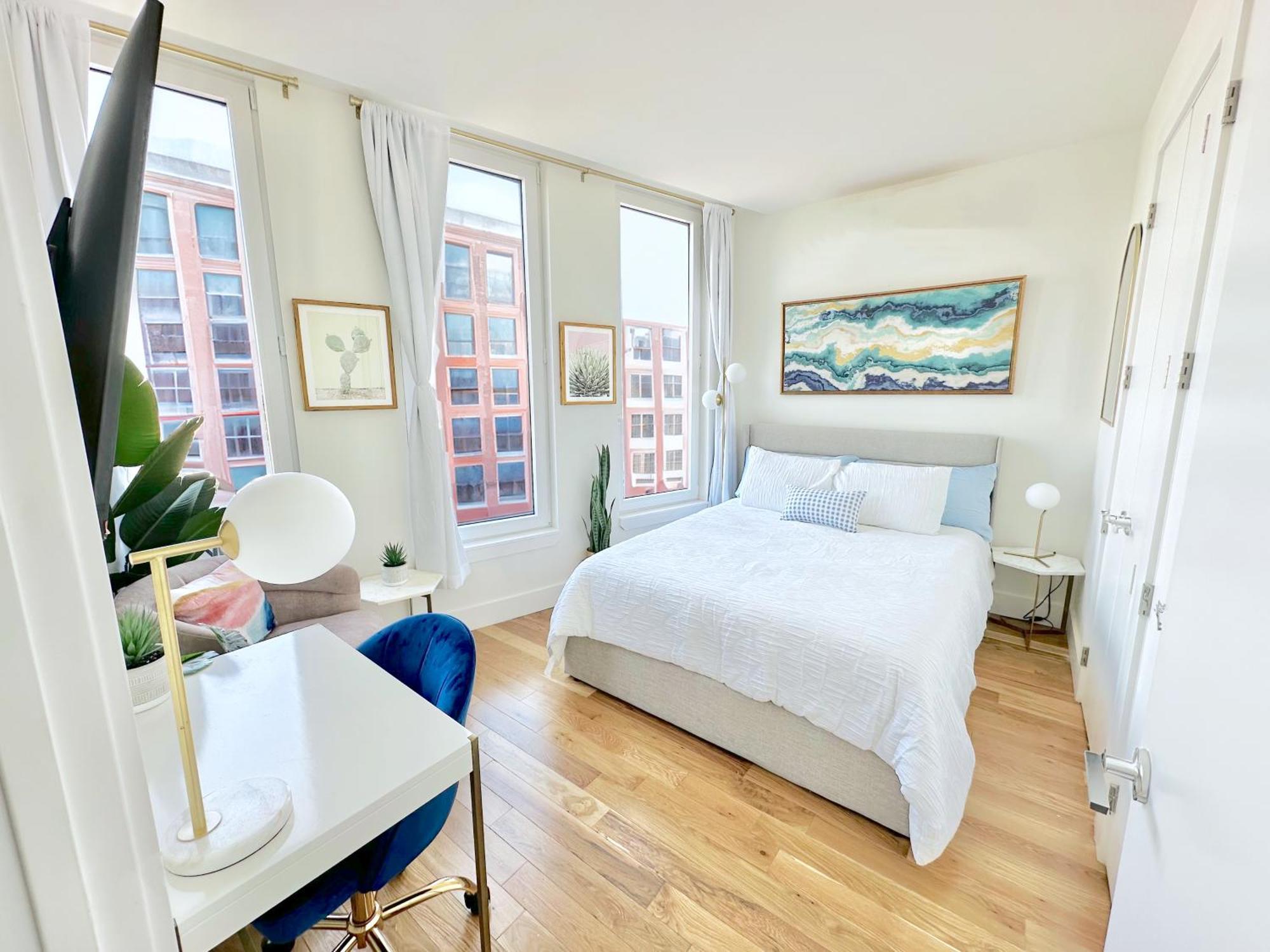Large One Bedroom - Massive Private Terrace - Luxury Building - Williamsburg - Greenpoint New York