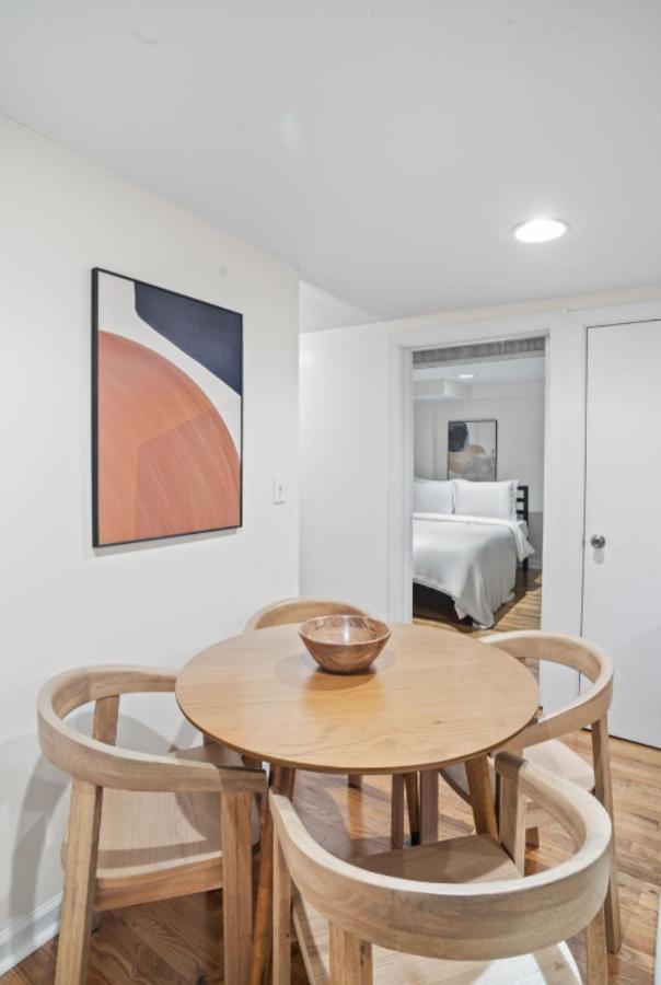 Manhattan Luxury 1 *