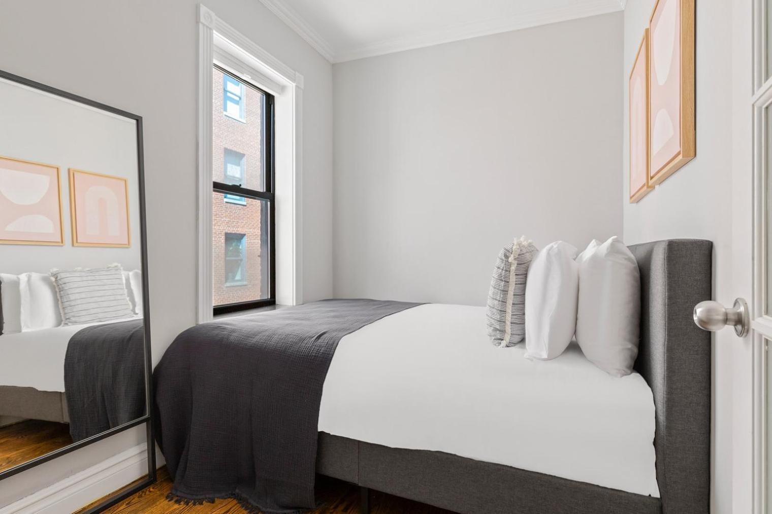West Village 1br W Wd Nr Pier 46 Nyc-897 *