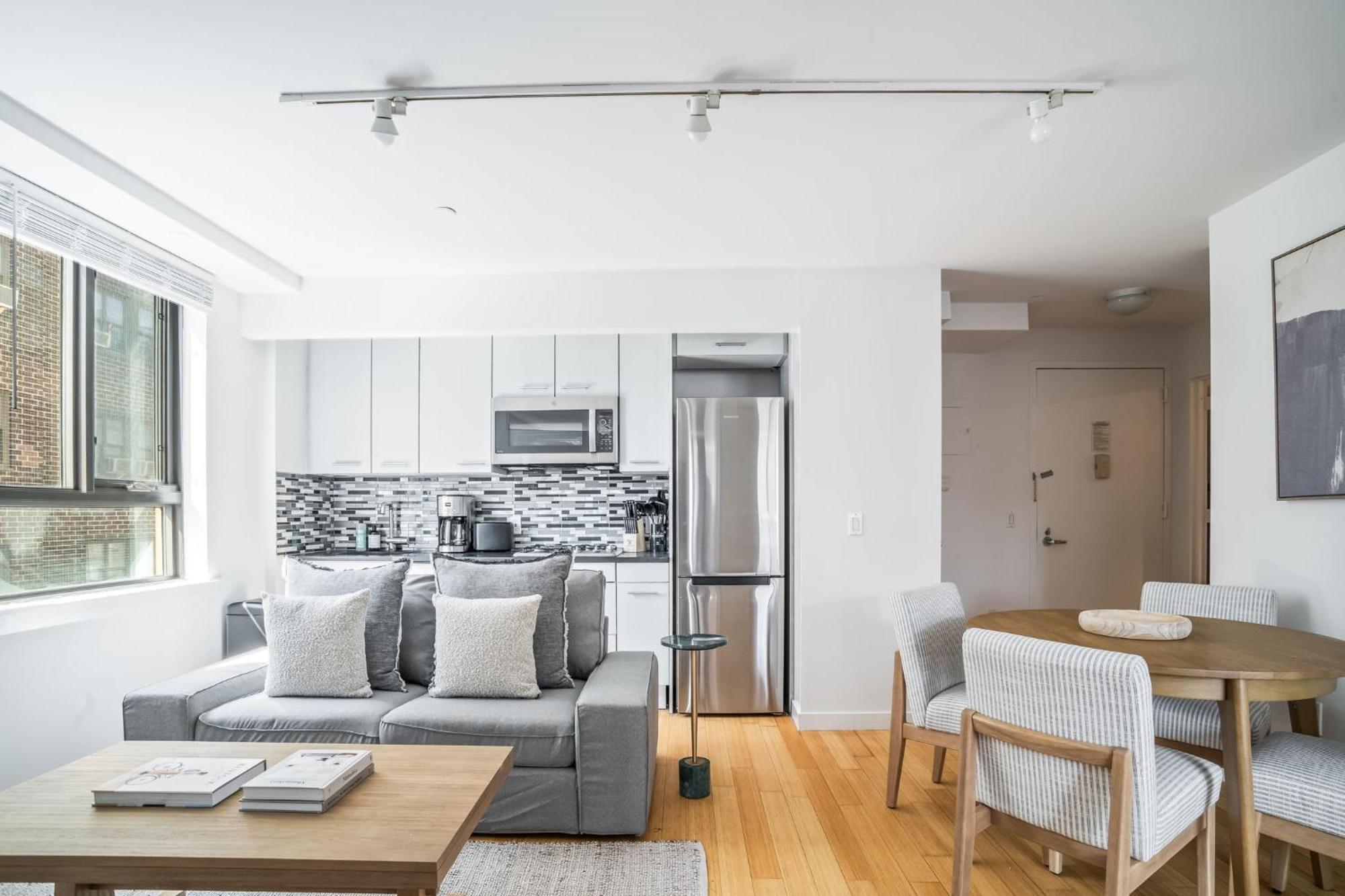 Family 3 Bedroom 1 Bath Getaway New York