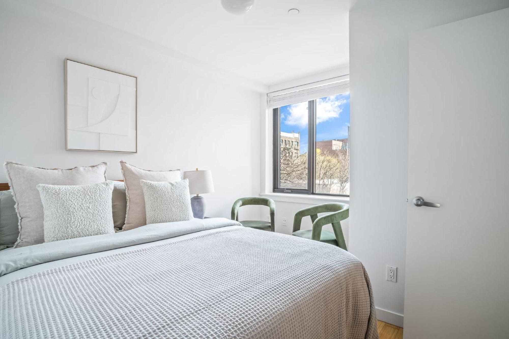 Apartment Family 3 Bedroom 1 Bath Getaway New York