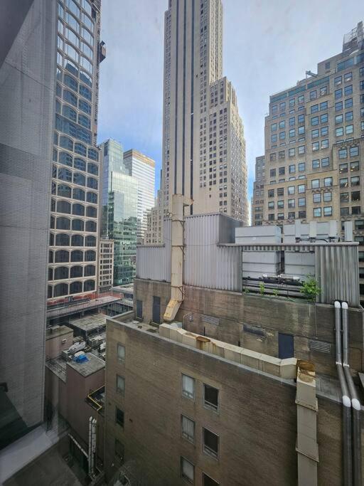The Renwick Duplex At The Mansfield Midtown *