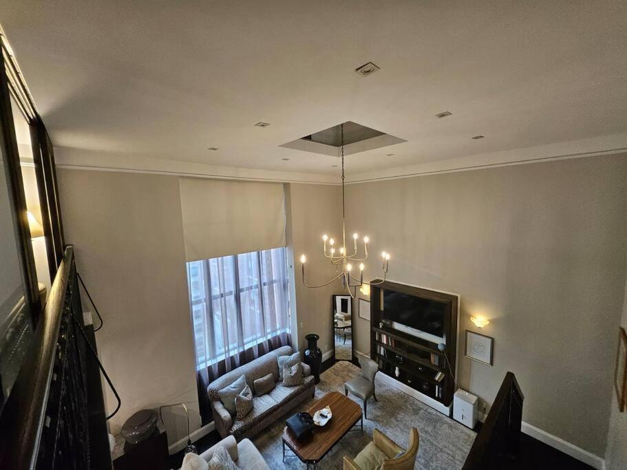 Apartment The Renwick Duplex At The Mansfield Midtown New York