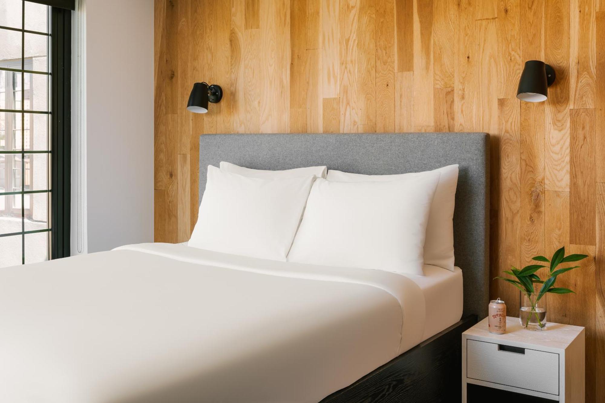 Sonder The Industrialist Hotel New York