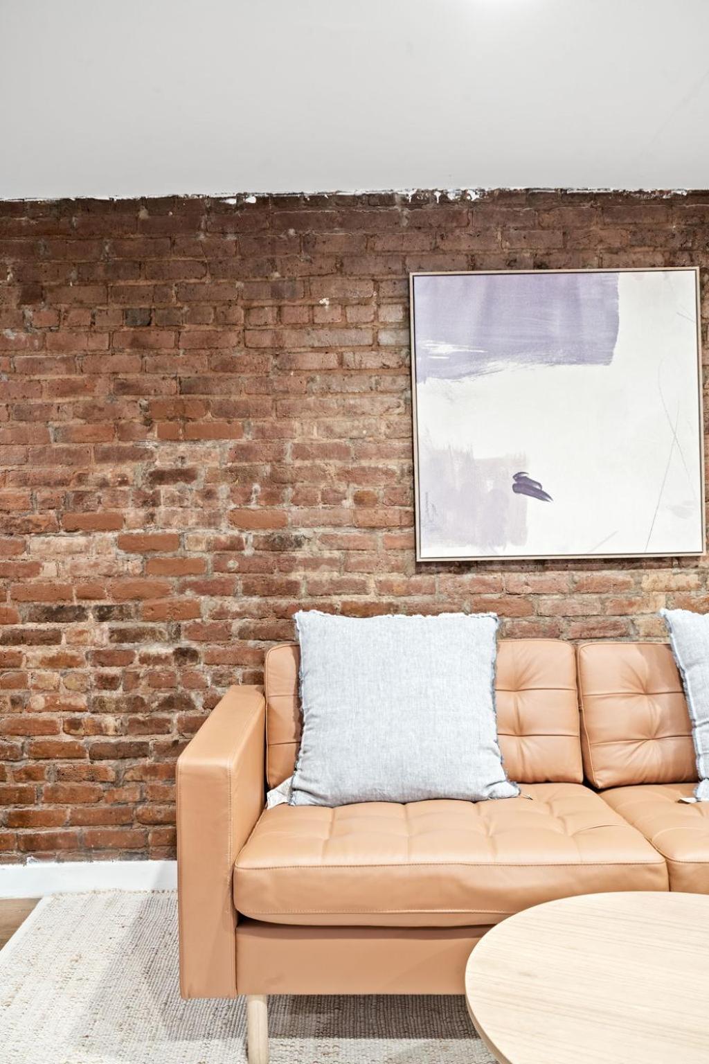 Apartment Chelsea Charm 2bd 1 Bath *