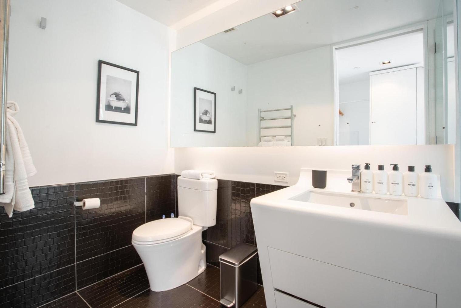 Tribeca 1br W Doorman Gym Roof Deck Nyc-1374 Apartment New York