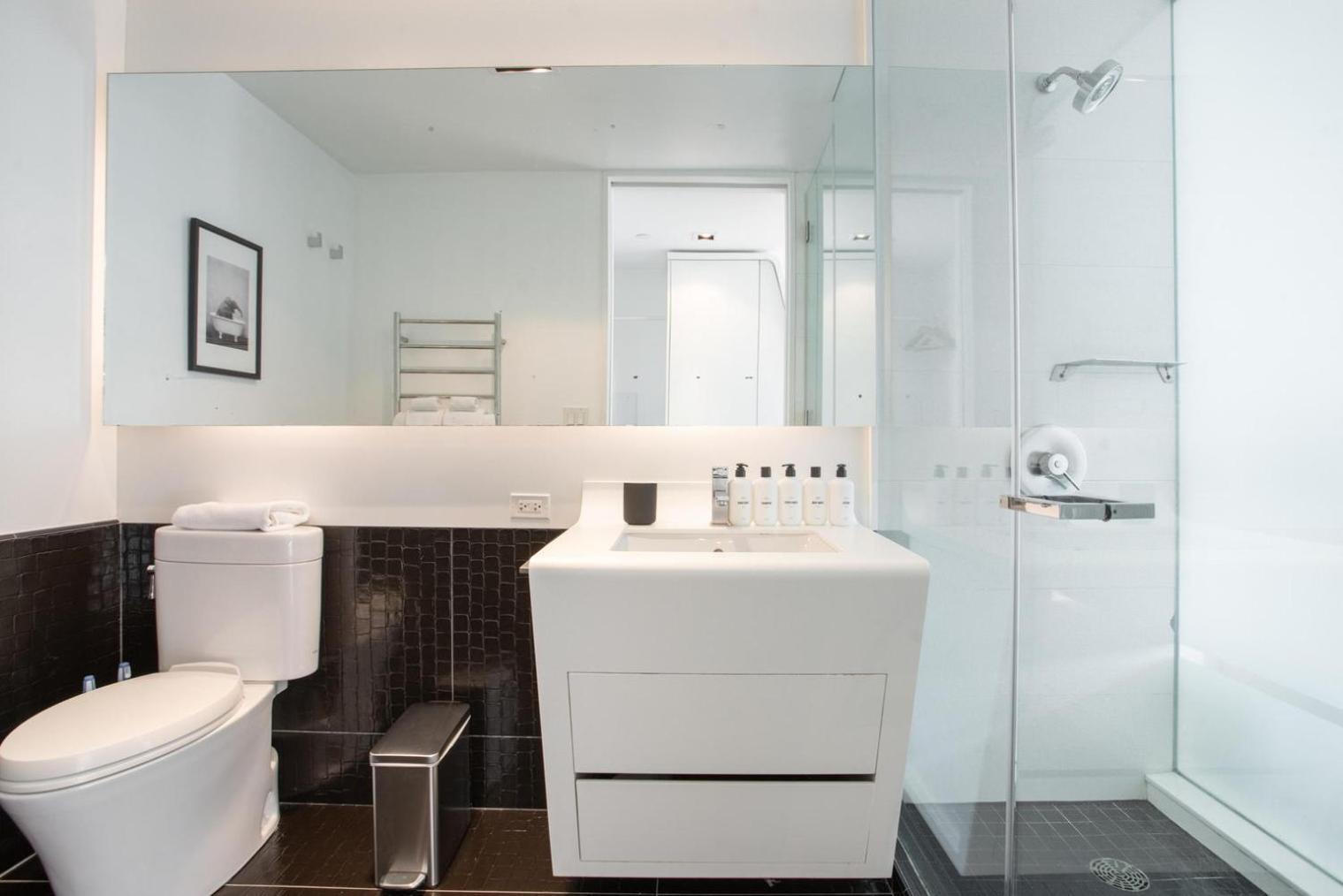 Tribeca 1br W Doorman Gym Roof Deck Nyc-1374 New York