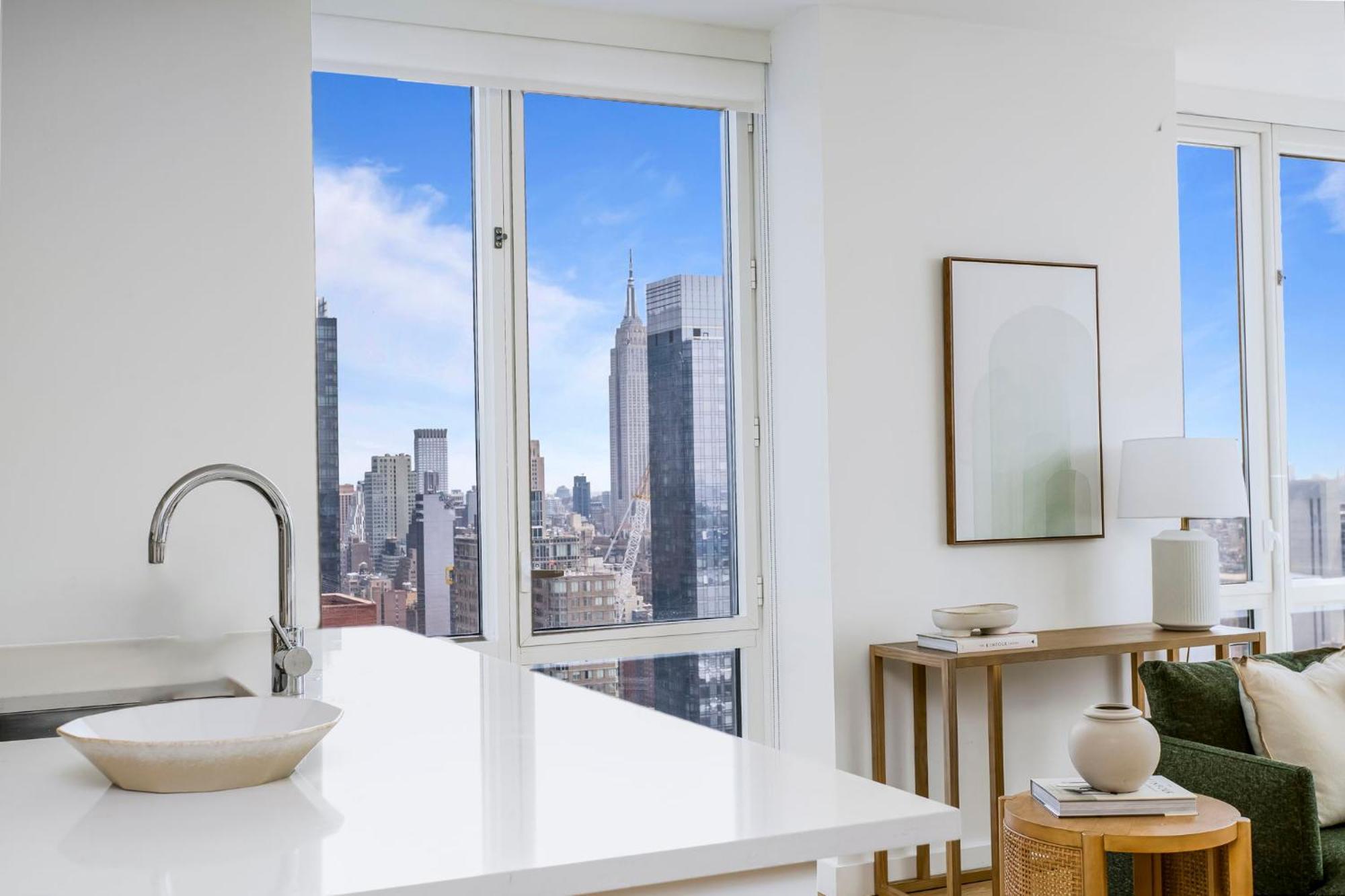 Manhattan Luxury 13 Apartment *