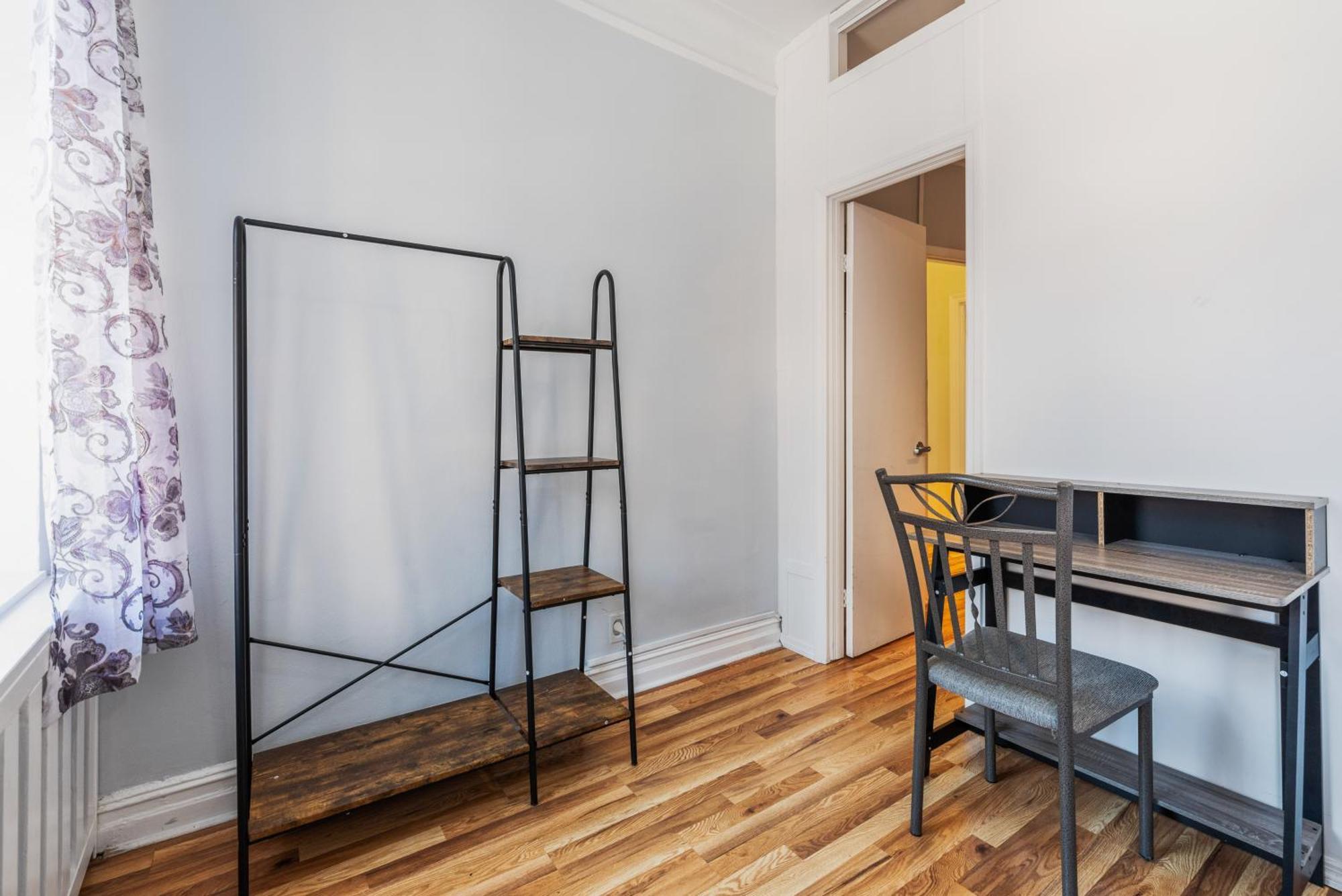 Apartment Monthly Nyc - Flawless 2 Bedroom *