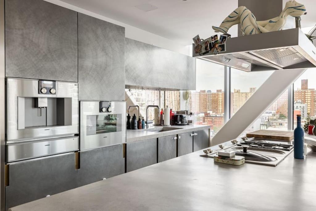 Brand New Five Bedroom Penthouse Apartment