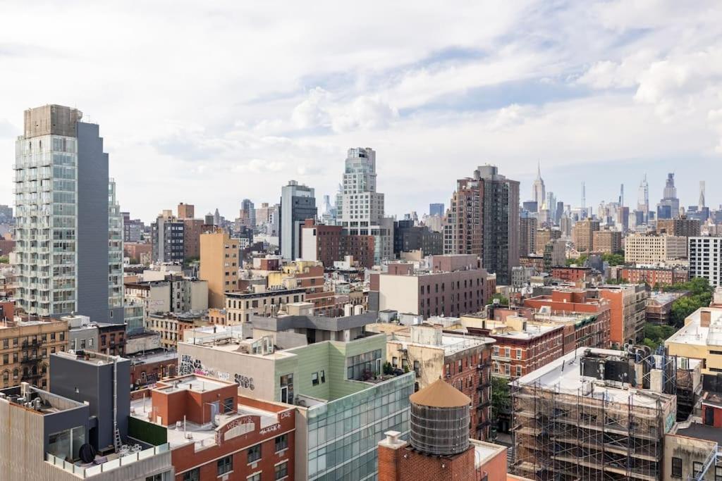 Apartment Brand New Five Bedroom Penthouse New York