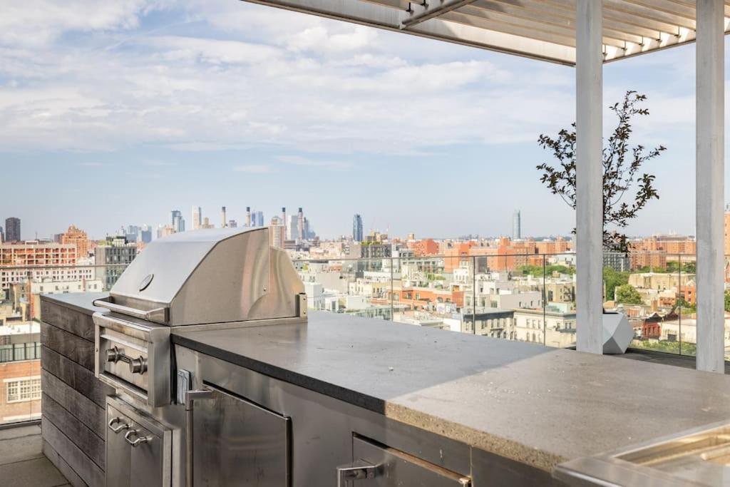 Brand New Five Bedroom Penthouse Apartment